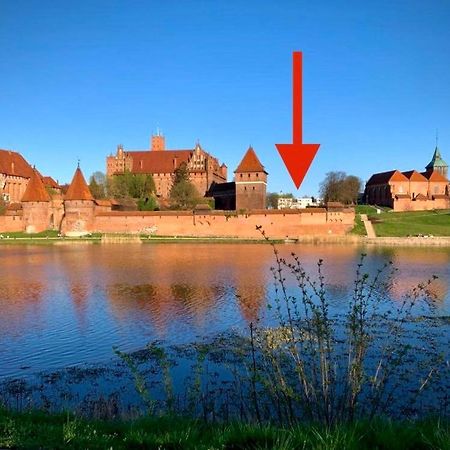 Widok Zamku O Poranku Apartment Malbork Luaran gambar