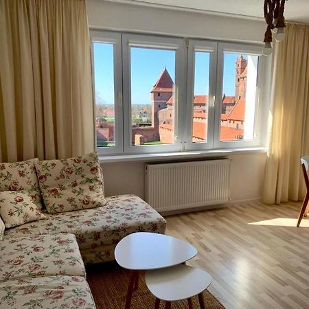 Widok Zamku O Poranku Apartment Malbork Luaran gambar